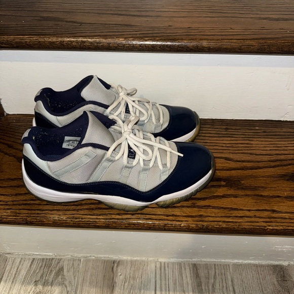 Jordan XI size 11.5 - Picture 2 of 5